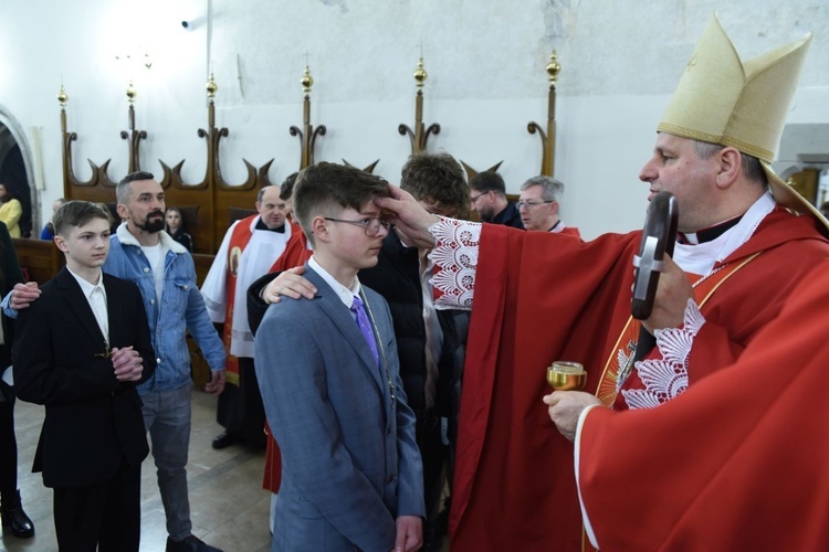 Bierzmowanie u św. Małgorzaty w Nowym Sączu, cz. 1