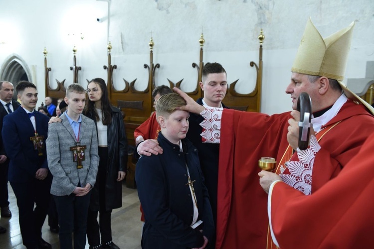 Bierzmowanie u św. Małgorzaty w Nowym Sączu, cz. 1