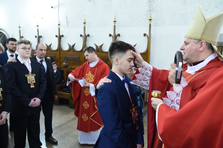 Bierzmowanie u św. Małgorzaty w Nowym Sączu, cz. 1