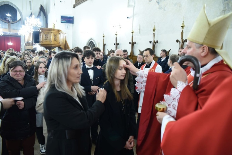 Bierzmowanie u św. Małgorzaty w Nowym Sączu, cz. 2 