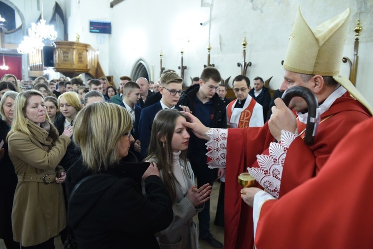 Bierzmowanie u św. Małgorzaty w Nowym Sączu, cz. 2 