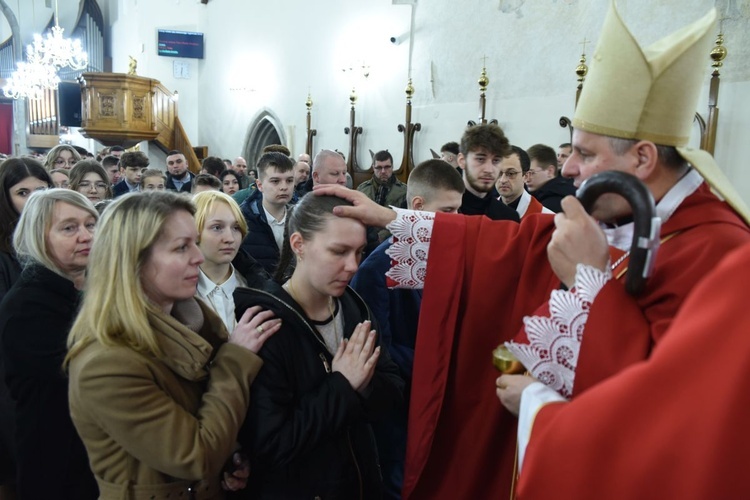 Bierzmowanie u św. Małgorzaty w Nowym Sączu, cz. 2 