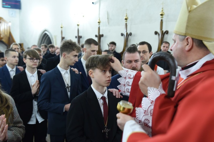 Bierzmowanie u św. Małgorzaty w Nowym Sączu, cz. 2 