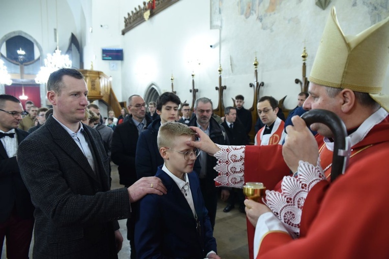 Bierzmowanie u św. Małgorzaty w Nowym Sączu, cz. 2 