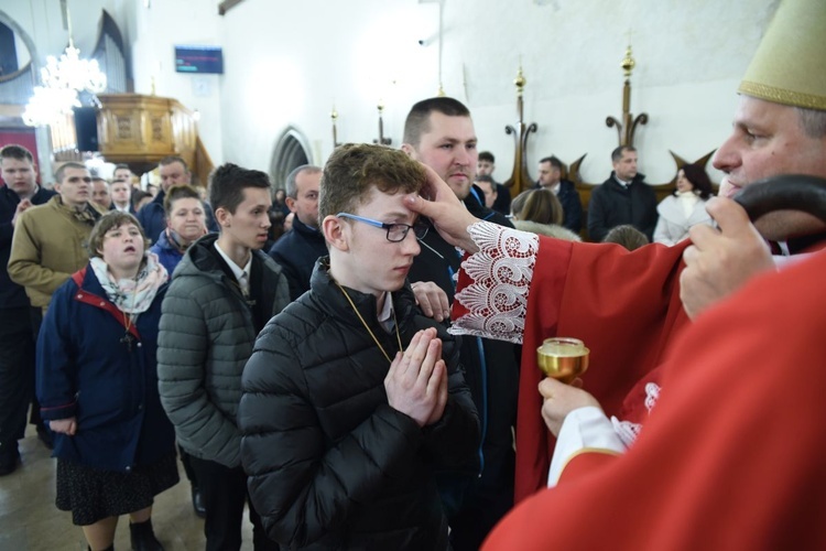 Bierzmowanie u św. Małgorzaty w Nowym Sączu, cz. 2 