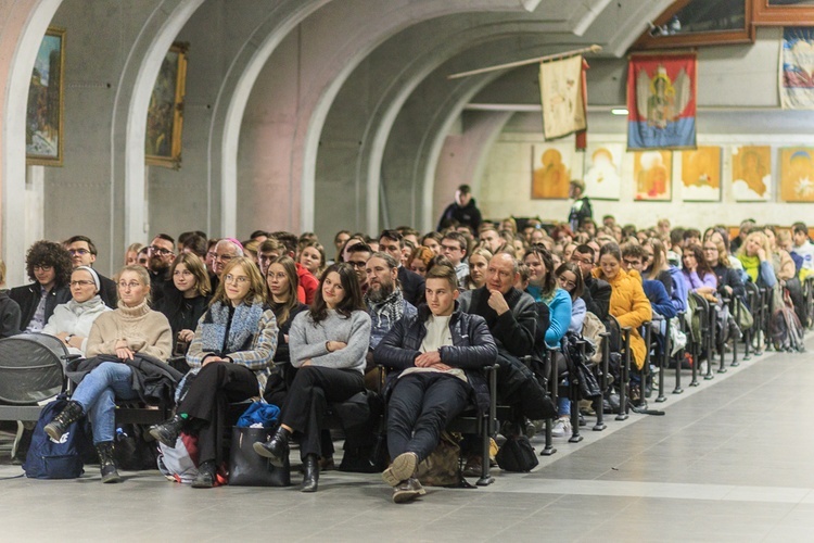 Pielgrzymka maturzystów diecezji świdnickiej - cz. 01