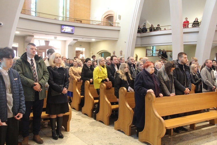 Bierzmowanie u Jana Pawła II w Nowym Sączu