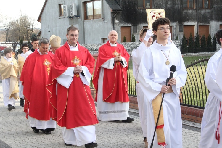 Bierzmowanie u Jana Pawła II w Nowym Sączu