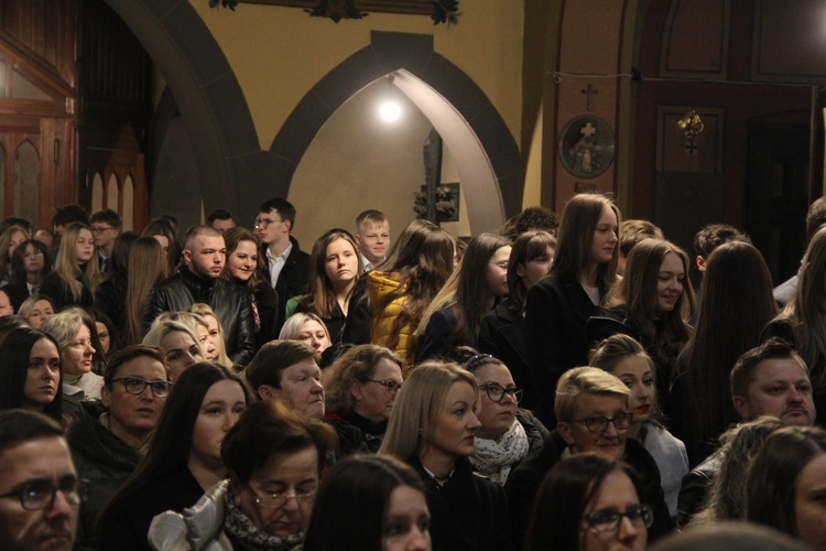 Bierzmowanie u Kazimierza w Nowym Sączu