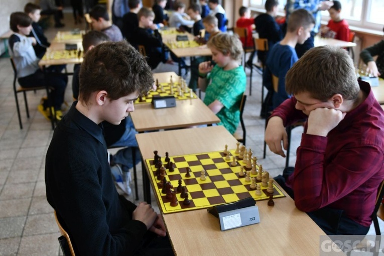 ​Diecezjalne Mistrzostwa Ministrantów w Szachach Szybkich w Przemkowie