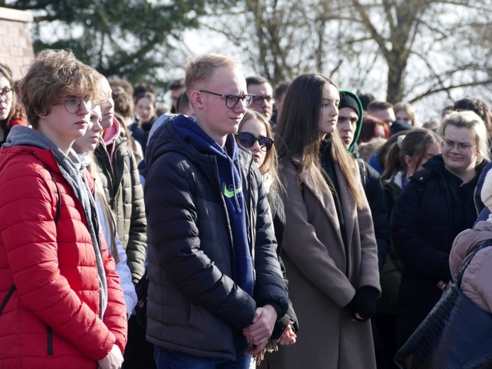 Pielgrzymka maturzystów diecezji świdnickiej na Jasną Górę - cz. 02