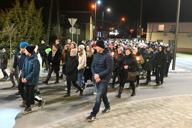 Droga Krzyżowa ulicami Jaworzyny Śl.