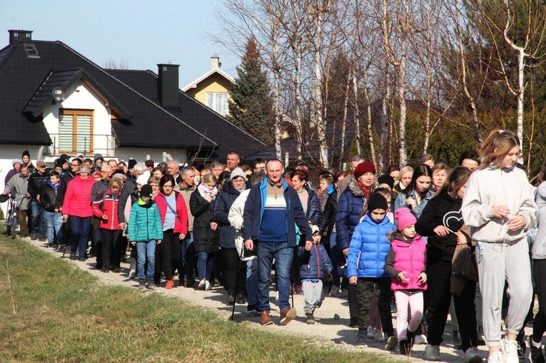 Droga Krzyżowa z Pilzna do Słotowej