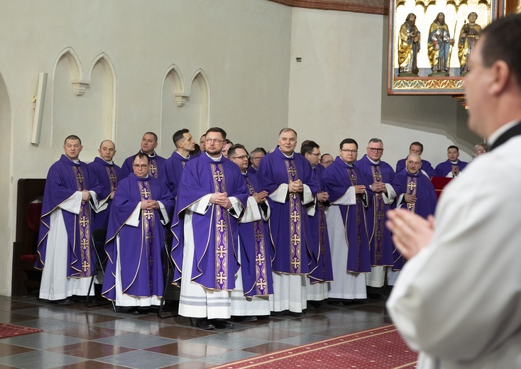 Dziękczynienie za posługę bp Edwarda, cz. 1