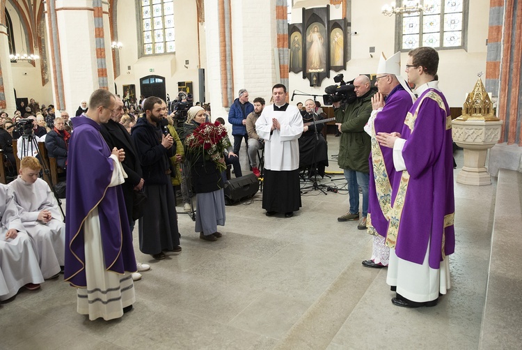 Dziękczynienie za posługę bp. Edwarda, cz. 3