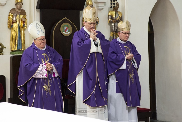 Dziękczynienie za posługę bp. Edwarda, cz. 3