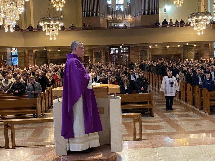 Wizytacja w u św. Józefa w Nowej Soli