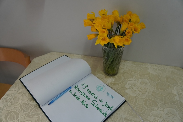 Poświęcenie nowej siedziby schroniska św. Brata Alberta dla bezdomnych kobiet