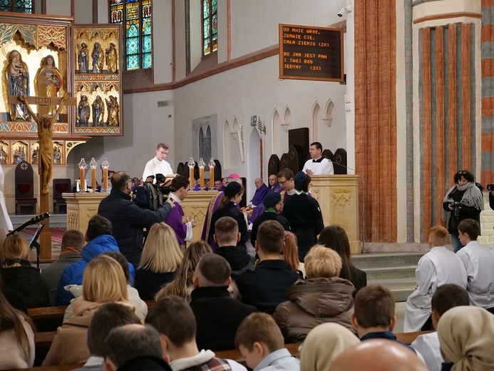 Dziękczynienie za posługę bp. Edwarda, cz. 4