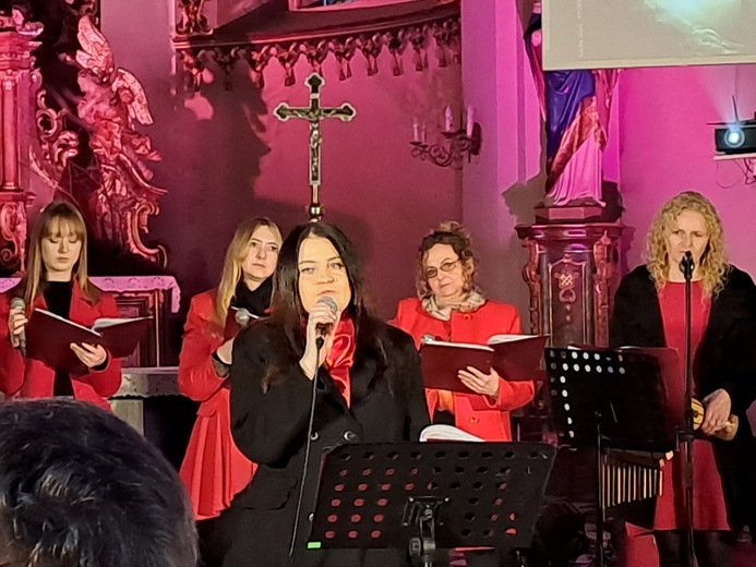 Ząbkowice Śl. Koncert "Jak śmierć potężna jest miłość"