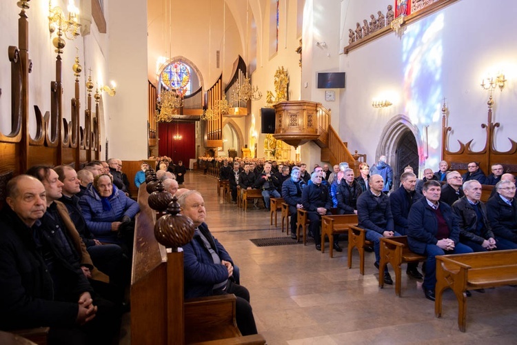 Nowy Sącz. Wielkopostny dzień skupienia dla szafarzy