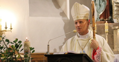 Mszy św. z podjęciem Dzieła Duchowej Adopcji w kościele bernardynów przewodniczył będzie bp Marek Solarczyk.