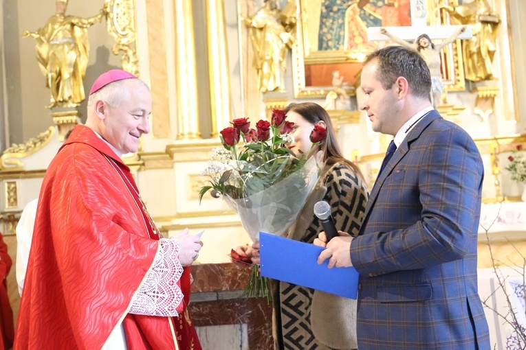 Bierzmowanie w Olszynach koło Wojnicza