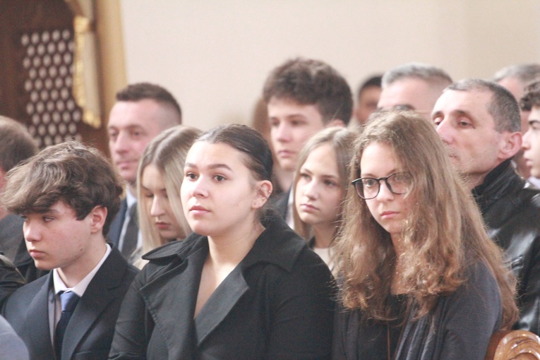 Bierzmowanie w Olszynach koło Wojnicza