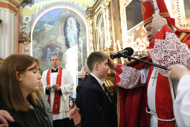 Bierzmowanie w Wierzchosławicach