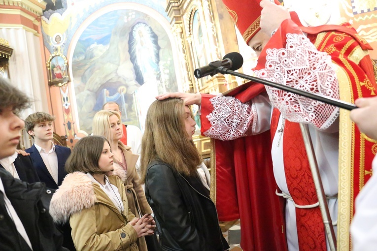 Bierzmowanie w Wierzchosławicach