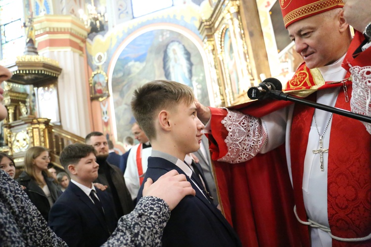 Bierzmowanie w Wierzchosławicach