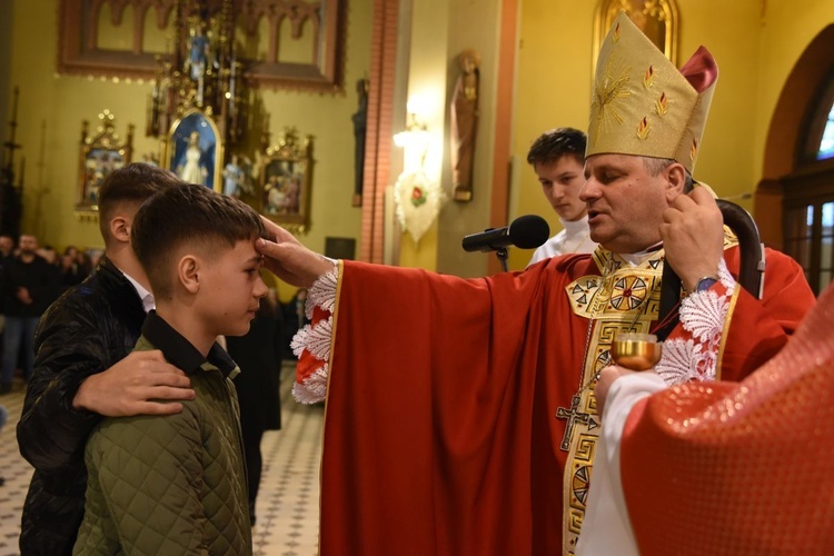 Bierzmowanie w parafii św. Rodziny w Tarnowie