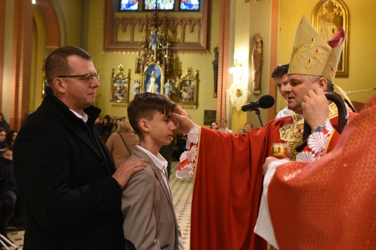 Bierzmowanie w parafii św. Rodziny w Tarnowie