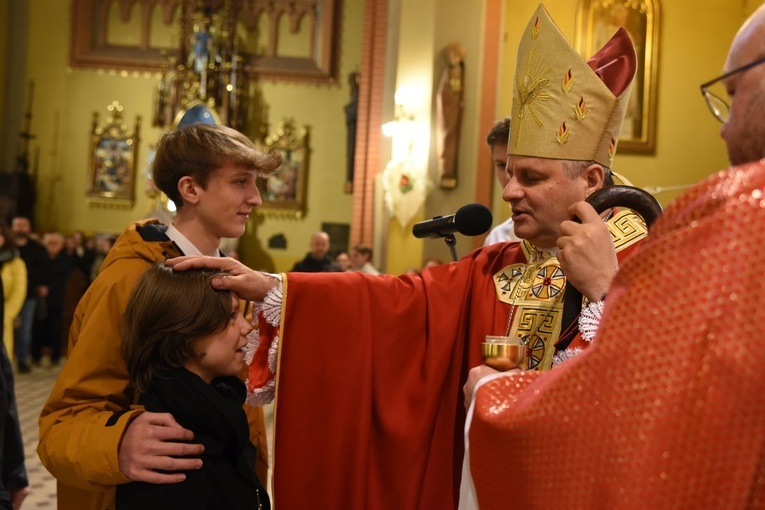 Bierzmowanie w parafii św. Rodziny w Tarnowie