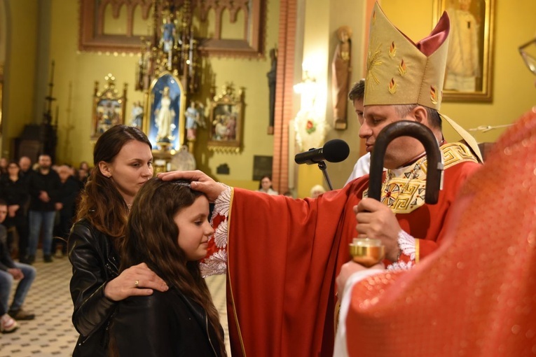 Bierzmowanie w parafii św. Rodziny w Tarnowie