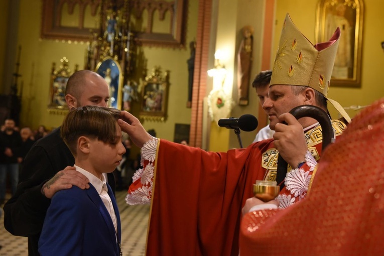 Bierzmowanie w parafii św. Rodziny w Tarnowie