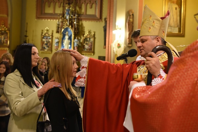 Bierzmowanie w parafii św. Rodziny w Tarnowie