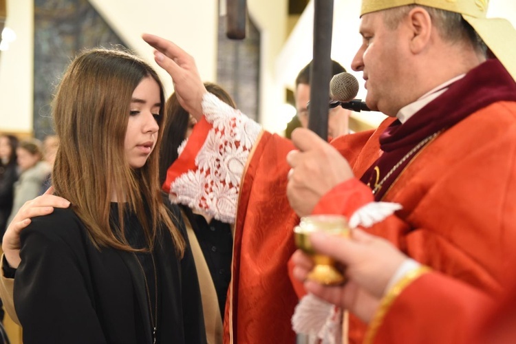 Bierzmowanie w parafii Miłosierdzia Bożego w Tarnowie