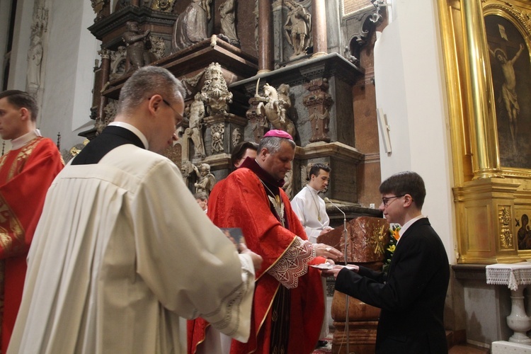 Bierzmowanie w katedrze