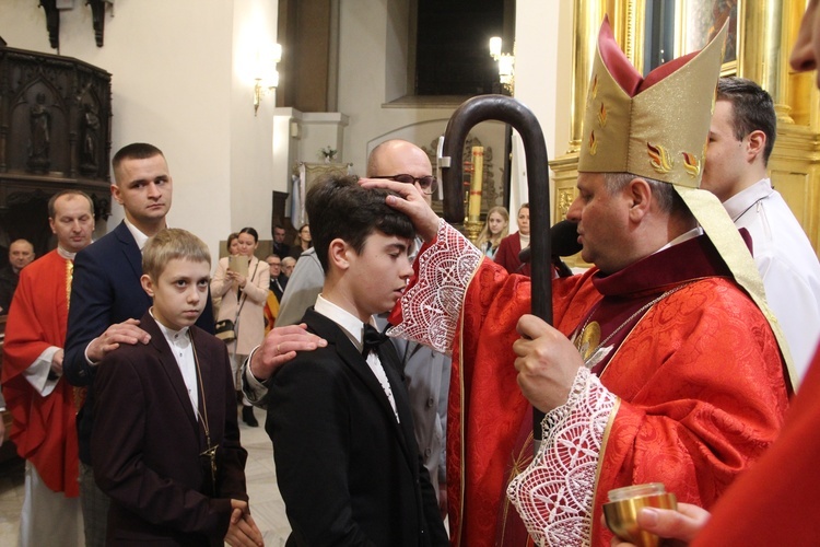 Bierzmowanie w katedrze