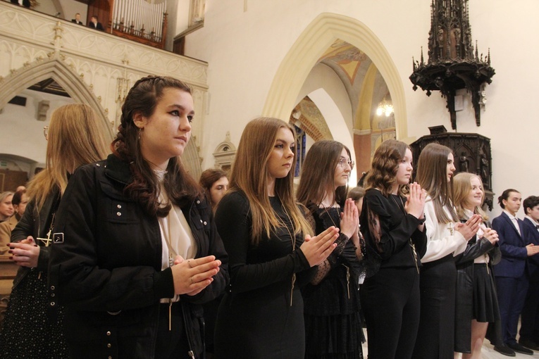 Bierzmowanie w katedrze