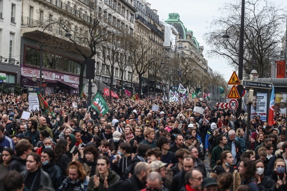 Rekordowa liczba demonstrantów w Paryżu; w całym kraju demonstrowało ponad milion osób