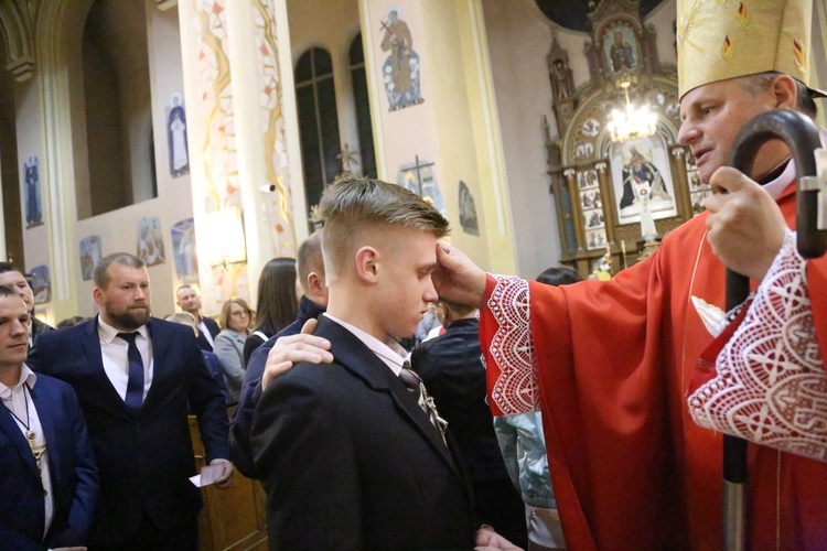 Bierzmowanie w Porąbce Uszewskiej