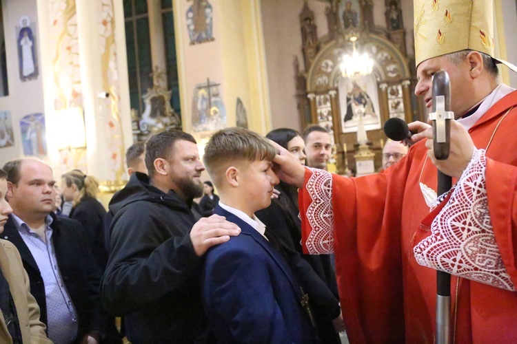 Bierzmowanie w Porąbce Uszewskiej