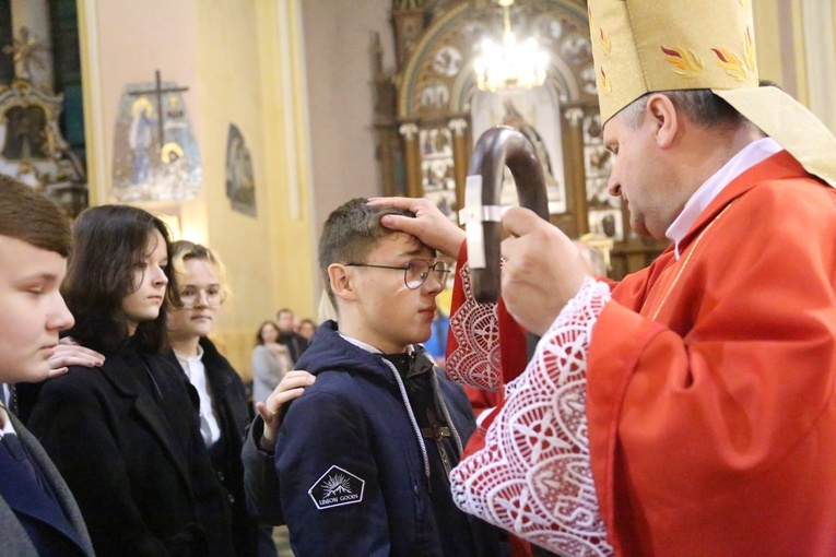 Bierzmowanie w Porąbce Uszewskiej