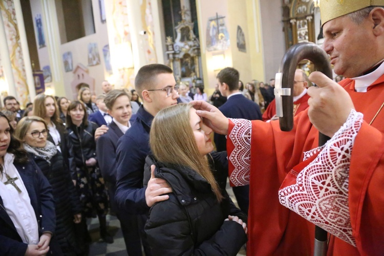 Bierzmowanie w Porąbce Uszewskiej