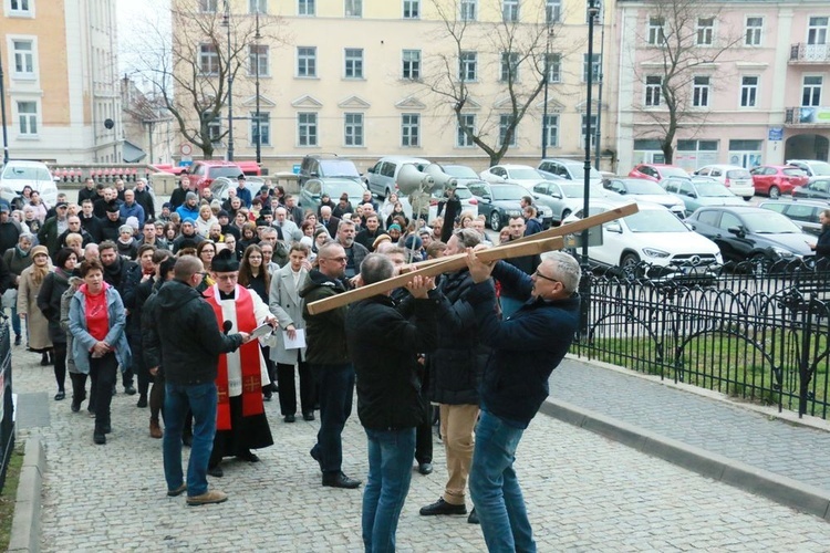 Droga Krzyżowa KWC