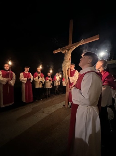 Droga Krzyżowa ulicami Głogowa