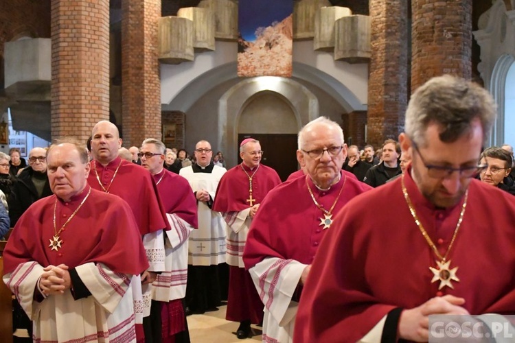 W kolegiacie odbyła się uroczystość instalacji Głogowskiej Kapituły Kanoników