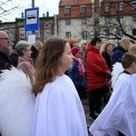 Odsłonięcie Ławki z Aniołem w Głubczycach